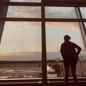 Meet your Posher, Caylin